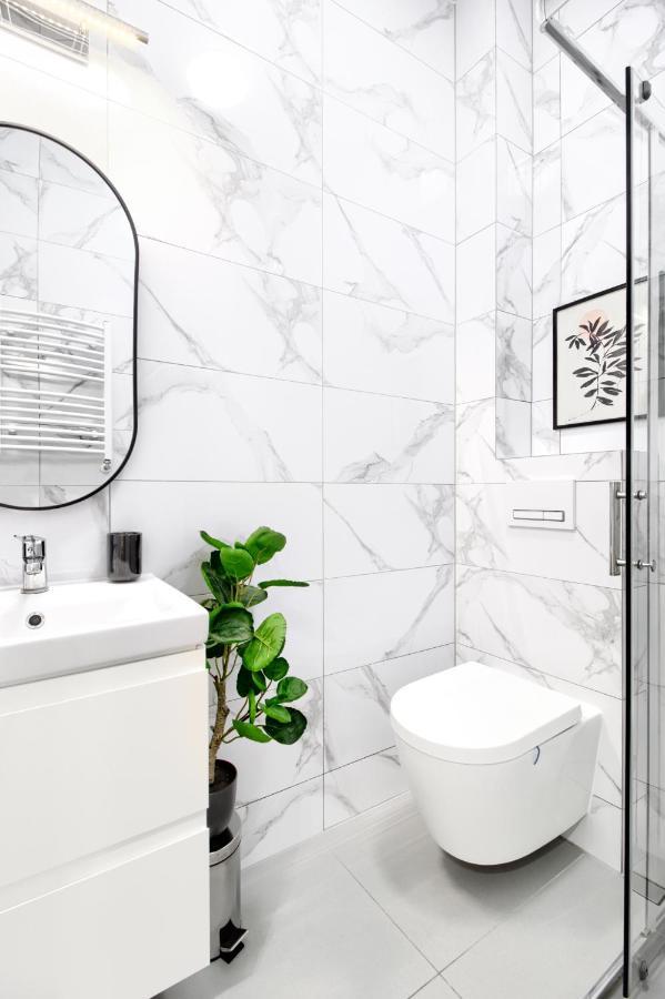Apartamenty Wyspa Solna By Vacation Rental - Basen, Sauna, Jacuzzi, Silownia W Cenie 코워브제크 외부 사진